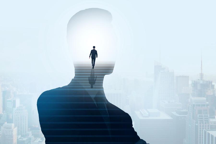 双面张勇：“大哥”还是“暴君”