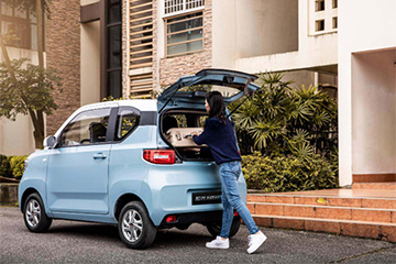 五菱宏光MINI封神后，微型电动汽车“命悬一线”？