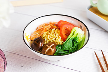 打不倒的方便面，笑不出的康师傅