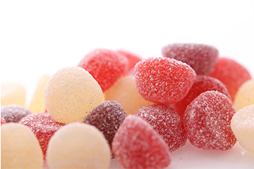 “功能性”零食盯上“自救”青年