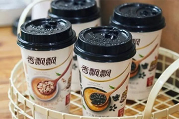 市值蒸发超100亿，香飘飘“摆烂”了？