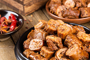 鸭脖卖不动，年轻人的错？