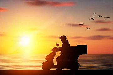 观潮周报|王慧文称将打造中国的OpenAI；周黑鸭2022年净利润或降超九成