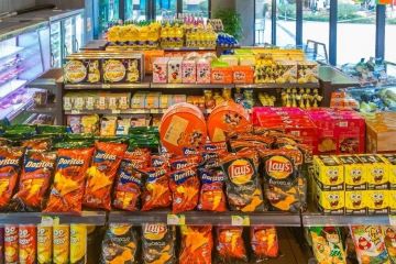 量贩零食店，逼垮经销商？