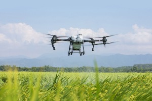 大疆发布《农业无人机行业白皮书》，助力全球农业现代化变革