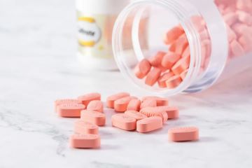 国潮风云｜汤臣倍健VSSwisse：谁是年轻人的「续命药」？