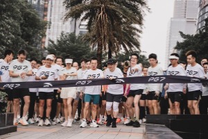 突破性定价，安踏PG7开创缓震新时代